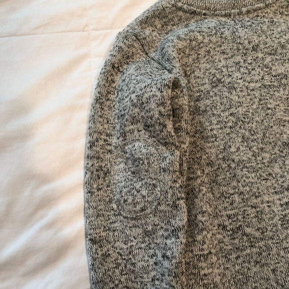 Sweater - Picture 4 of 4